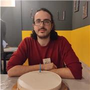 Laureato in Lettere offre lezioni di Latino, Greco, Inglese, Italiano e Storia anche online, tutte le classi, anche università